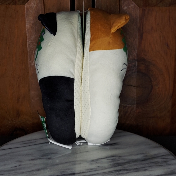 Squishmallows Cam Slippers - Picture 7 of 7